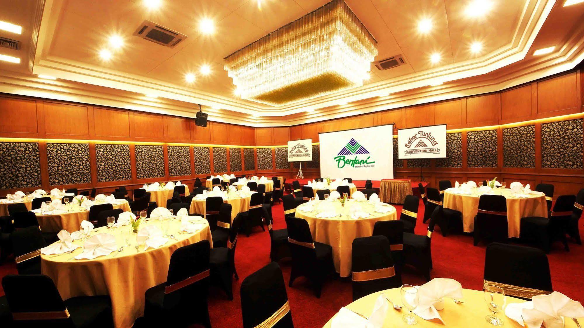 Bentani Hotel & Residence Cirebon Exterior foto