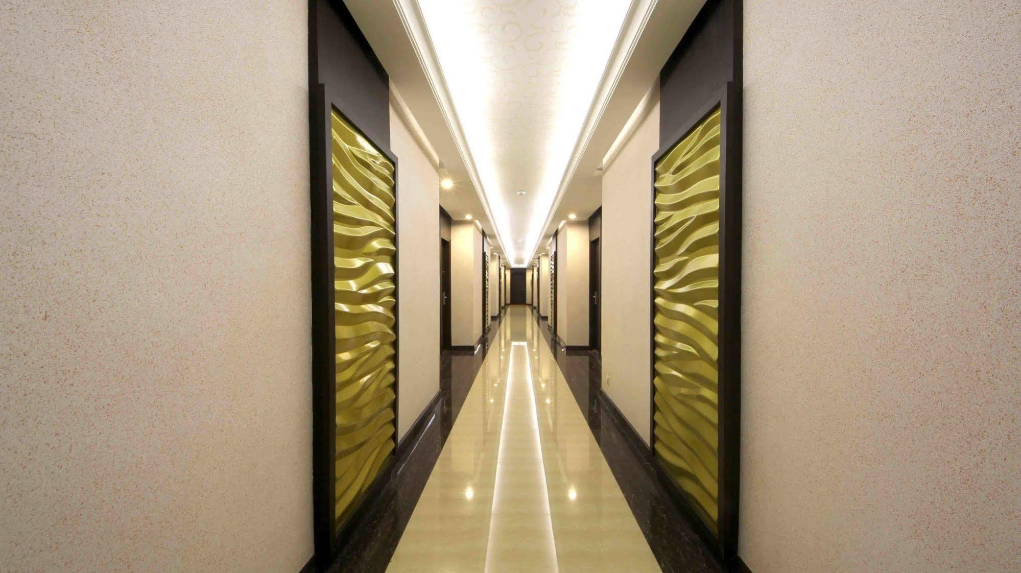 Bentani Hotel & Residence Cirebon Exterior foto